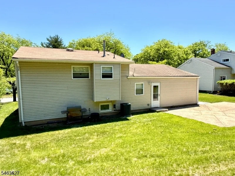 Photo of 44 Drake Rd