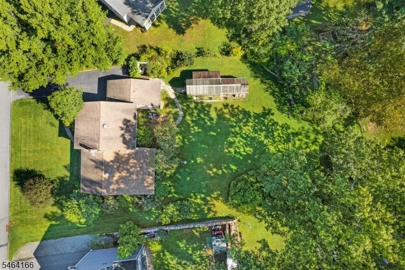 Photo of 4 Pierson Ln