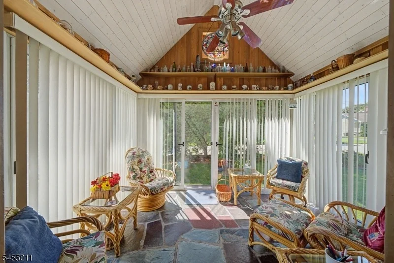 Photo of 98 Wiltop Rd