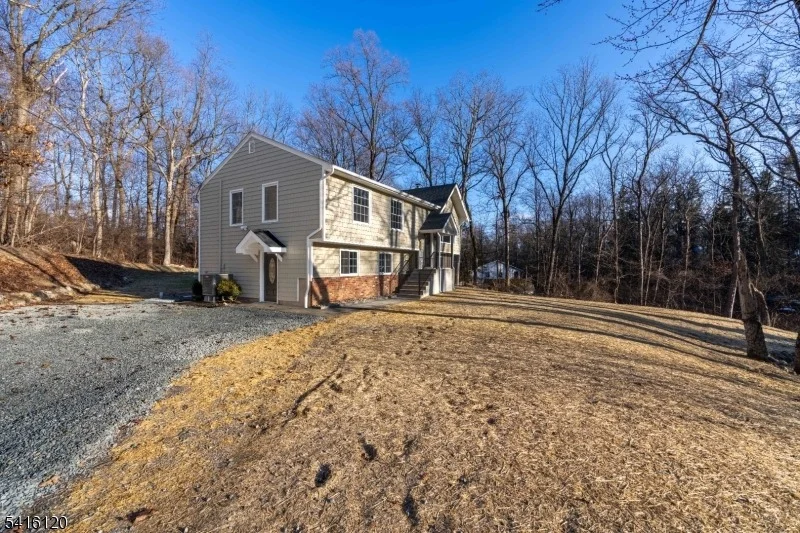 Photo of 2 Fern Dr