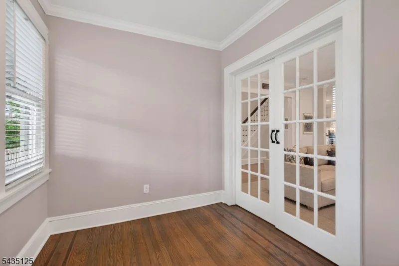 Photo of 54 Van Riper Ave