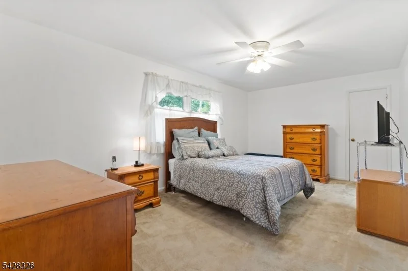 Photo of 26 Devon Dr