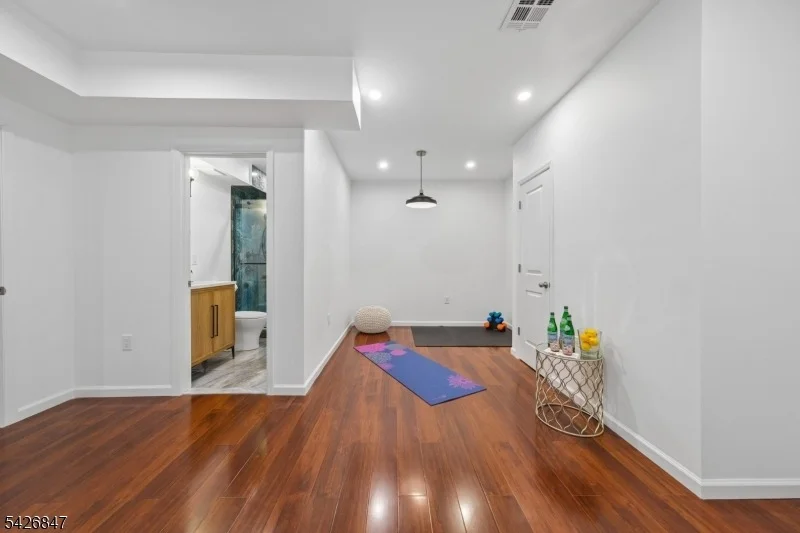 Photo of 21 Winding Way
