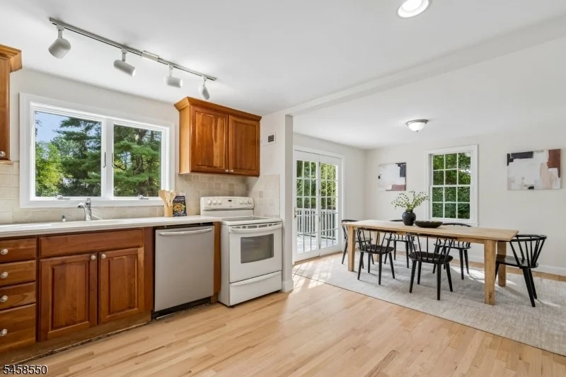 Photo of 20 Pine St