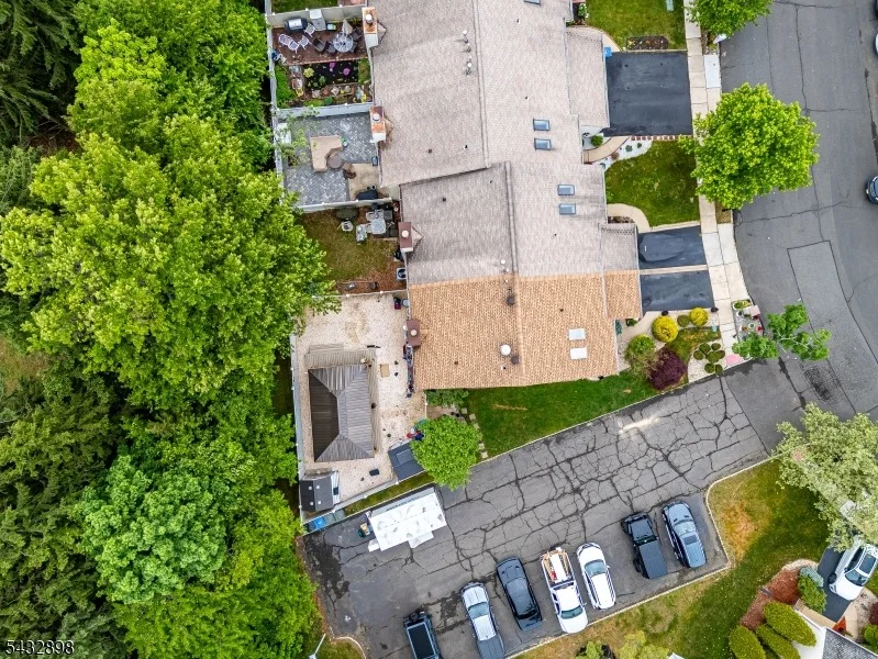 Photo of 85 Homestead Dr