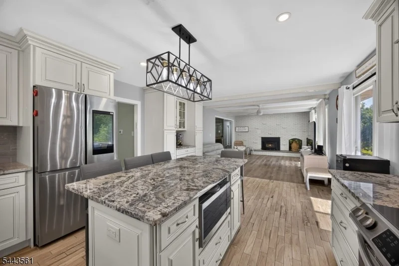 Photo of 14 Meadow Ln
