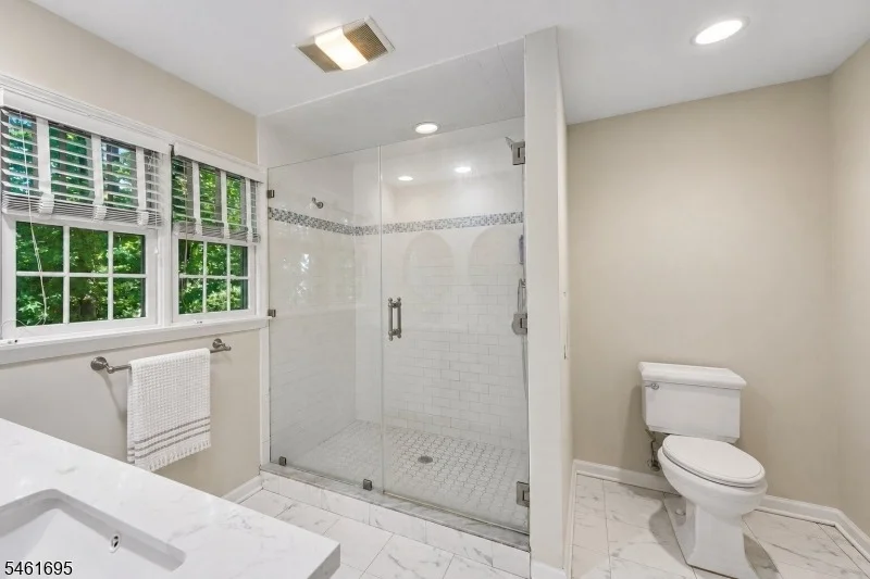 Photo of 302 Woods End Rd