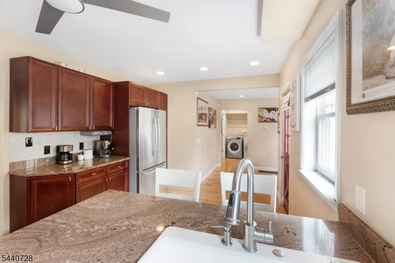 Photo of 34 Orchard Sq