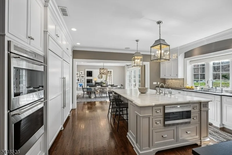 Photo of 30 Robert Dr