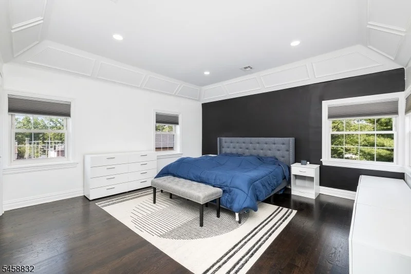 Photo of 330 Springfield Ave