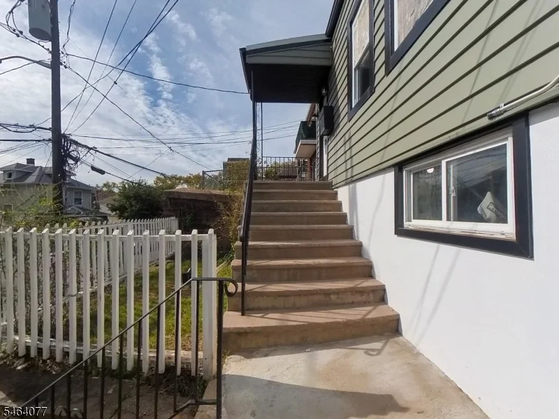 Photo of 357 Ridgewood Ave