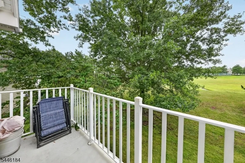 Photo of 161 Gregory Ln
