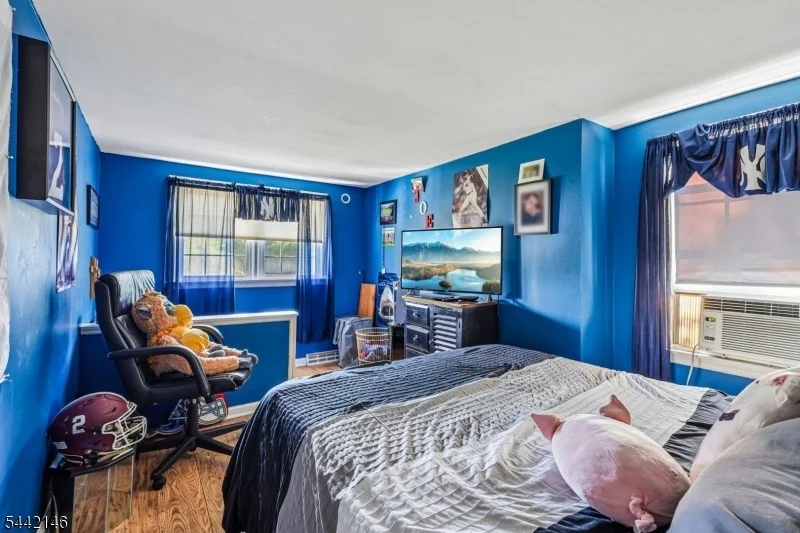 Photo of 49 Pancake Hollow Dr