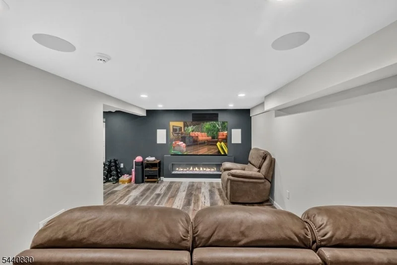 Photo of 42 Donnalin Pl