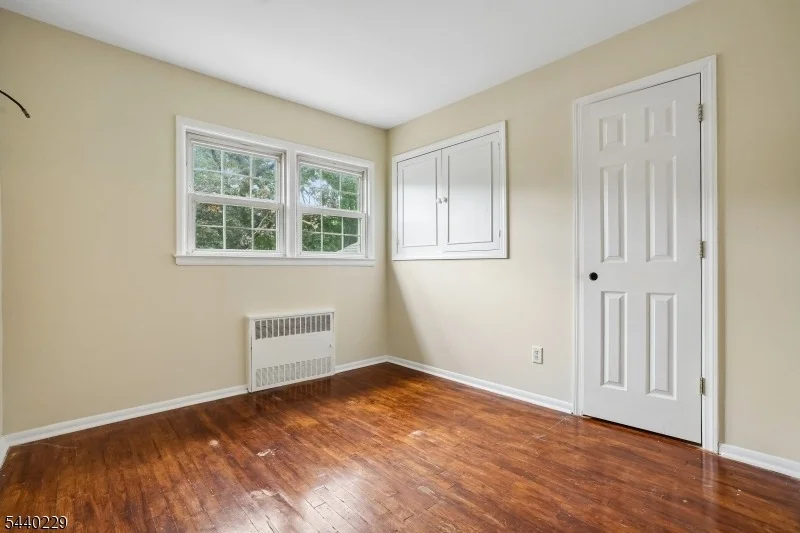 Photo of 63 Edgewood Dr