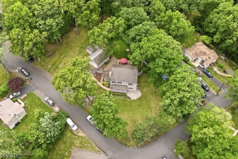 Photo of 13 HIGHVIEW TRAIL