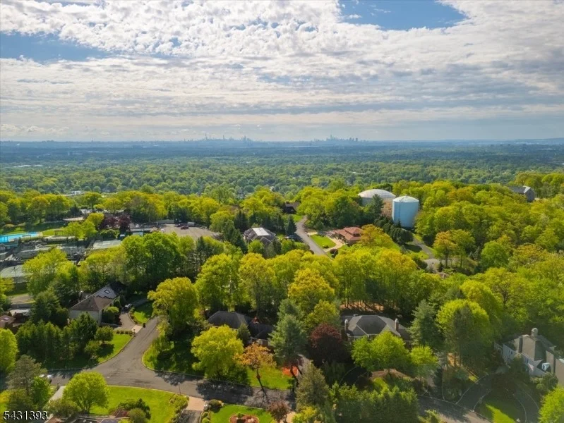 Photo of 70 Forest Hills Way