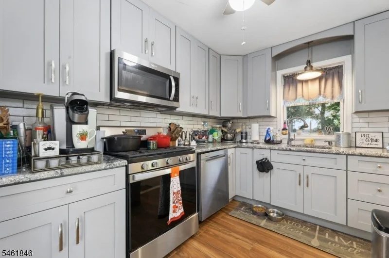 Photo of 341 Skyline Dr