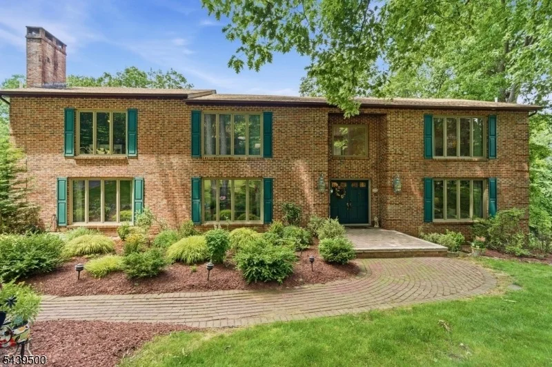 Photo of 25 Timber Ln