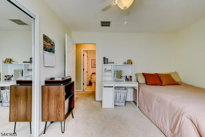 Photo of 88 Watch Hill Rd