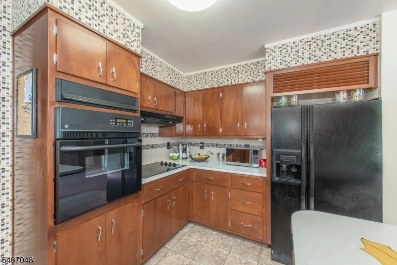 Photo of 104 OAK STREET