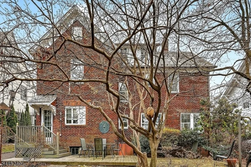Photo of 170 Christopher St