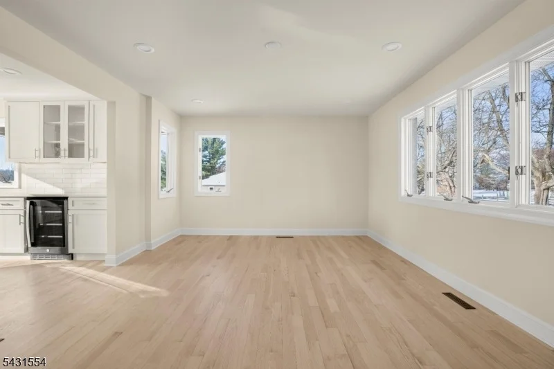 Photo of 16 SCHAAF ROAD