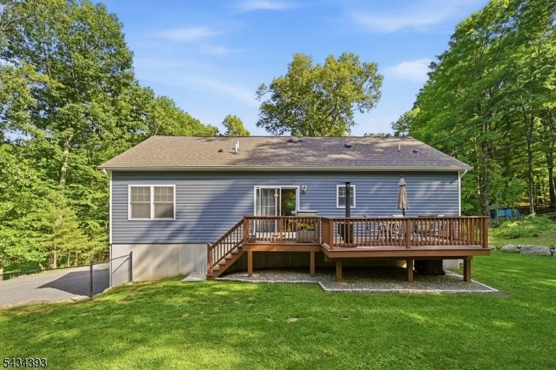 Photo of 461 Westbrook Rd