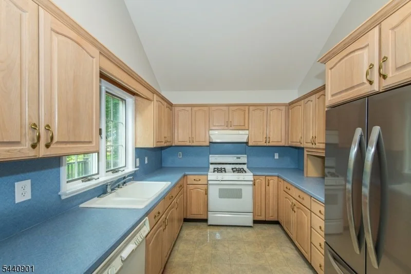 Photo of 9 Flintlock Dr