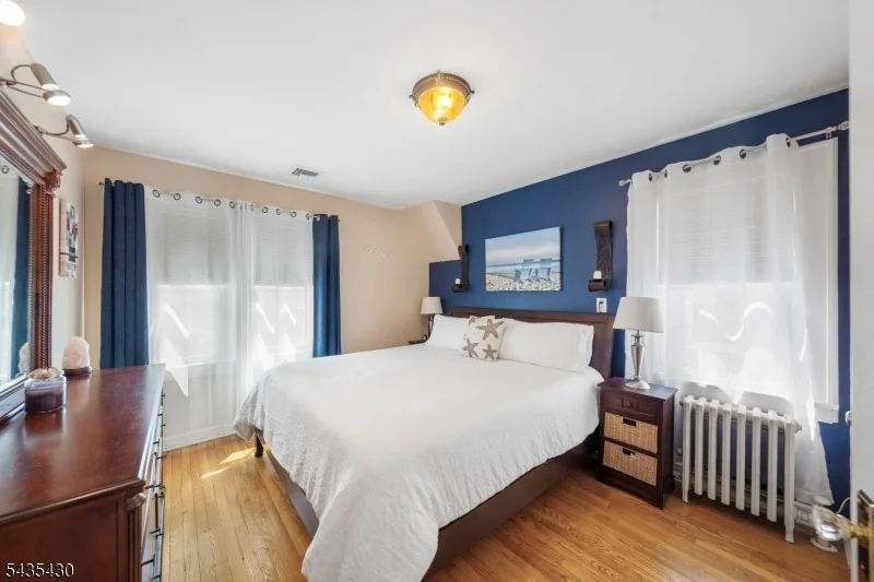 Photo of 1269 Robinson Ter