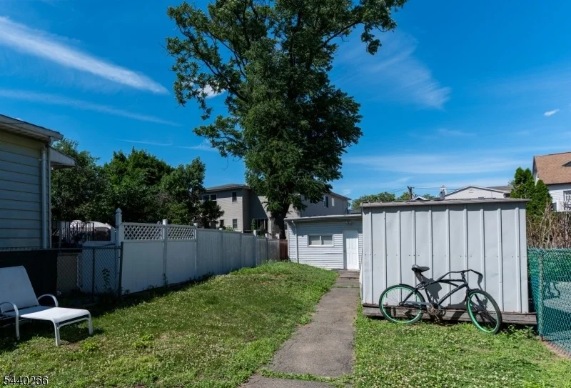 Photo of 411 Sheridan Pl
