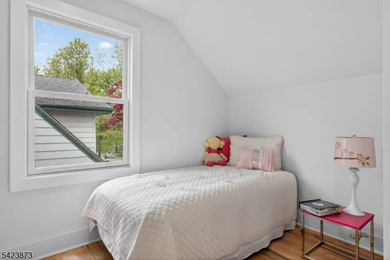 Photo of 287 Orange Rd