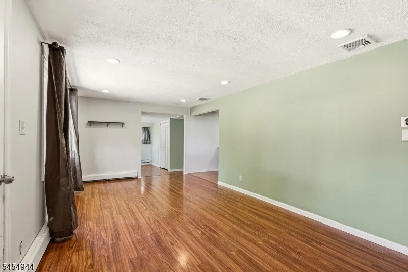 Photo of 51 Memory Ln