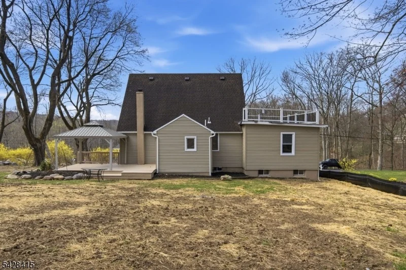 Photo of 4 Hillside Rd