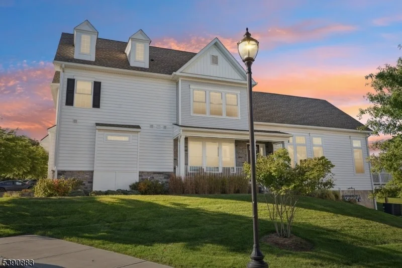Photo of 30 Juniper Ct