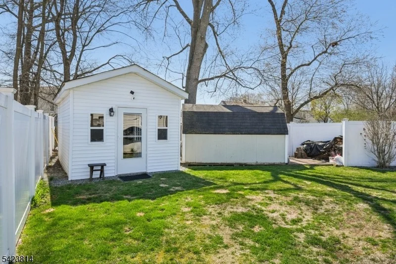 Photo of 23 Smith Ave