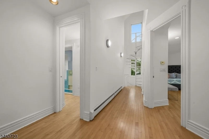 Photo of 303 Upper Mountain Avenue