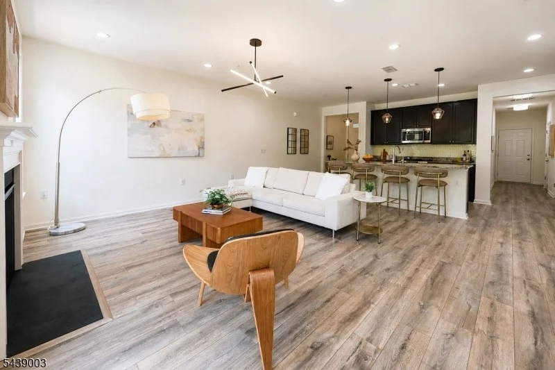 Photo of 108 Aspen Dr
