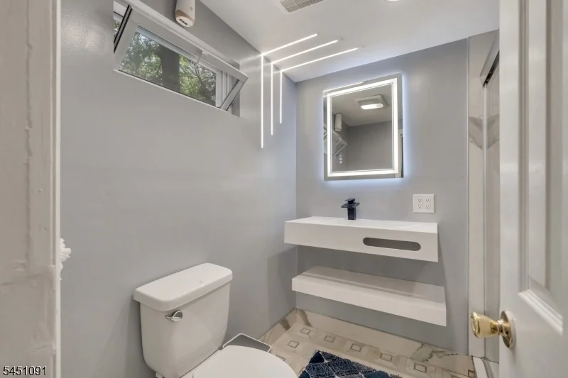 Photo of 12 Pierrepont Ave
