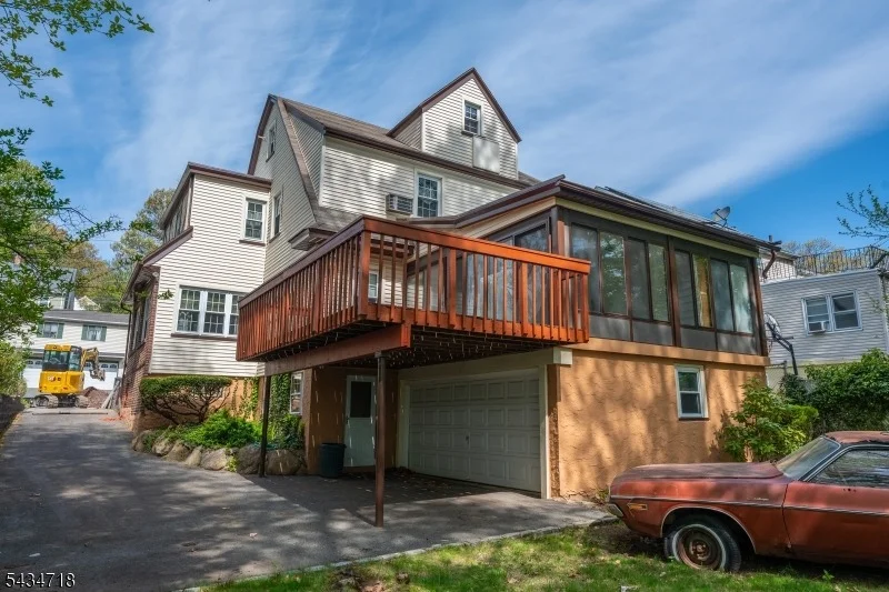Photo of 27 Glen Rd