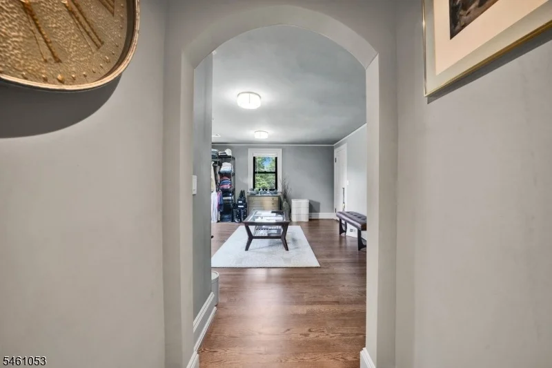 Photo of 901 Belvidere Ave