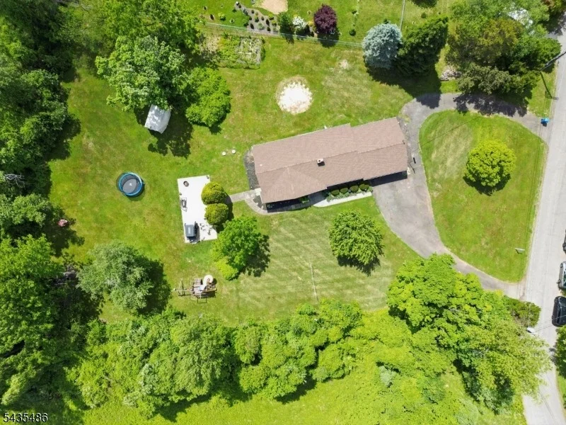 Photo of 21 Wayside Ln
