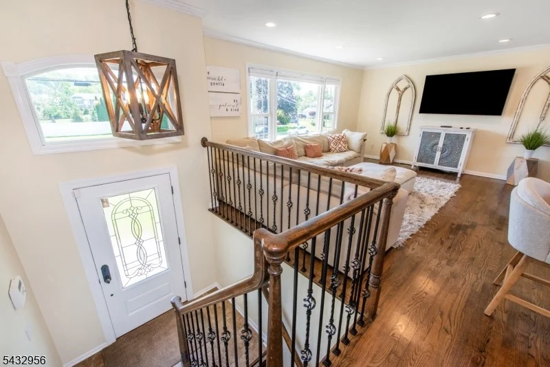 Photo of 3 Knoll Rd