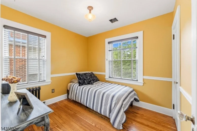 Photo of 16 Coolidge Ave