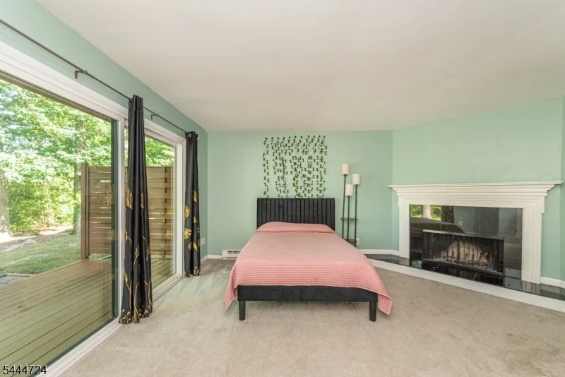 Photo of 1068 TREETOPS