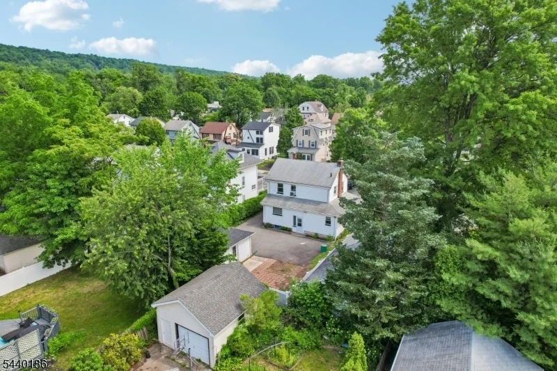 Photo of 34 Cypress St