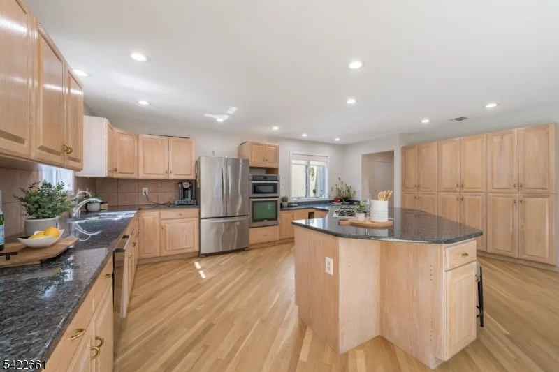 Photo of 586 Stangle Rd