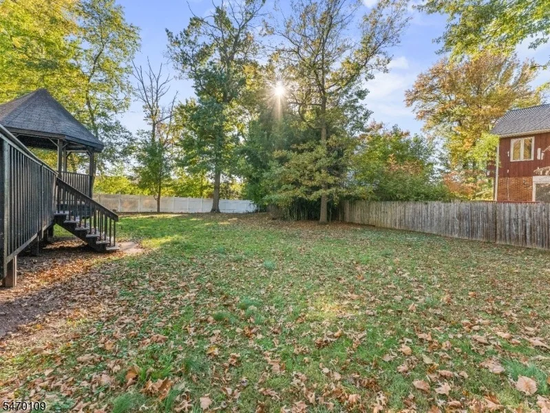 Photo of 24 Dewey Dr