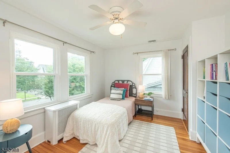 Photo of 22 Euclid Pl