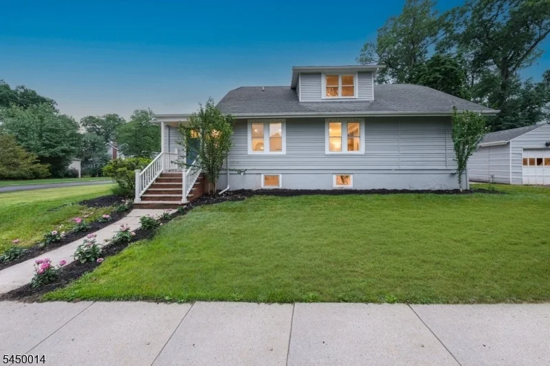 Photo of 36 Minton Ave